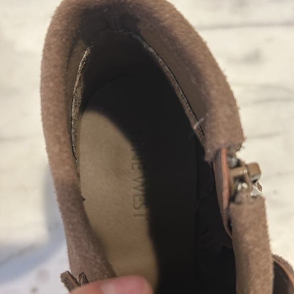 Nine West tan suede booties with fringe tie - Picture 4 of 5